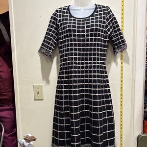 Nina Leonard Black and White Grid Long Sleeve Dress